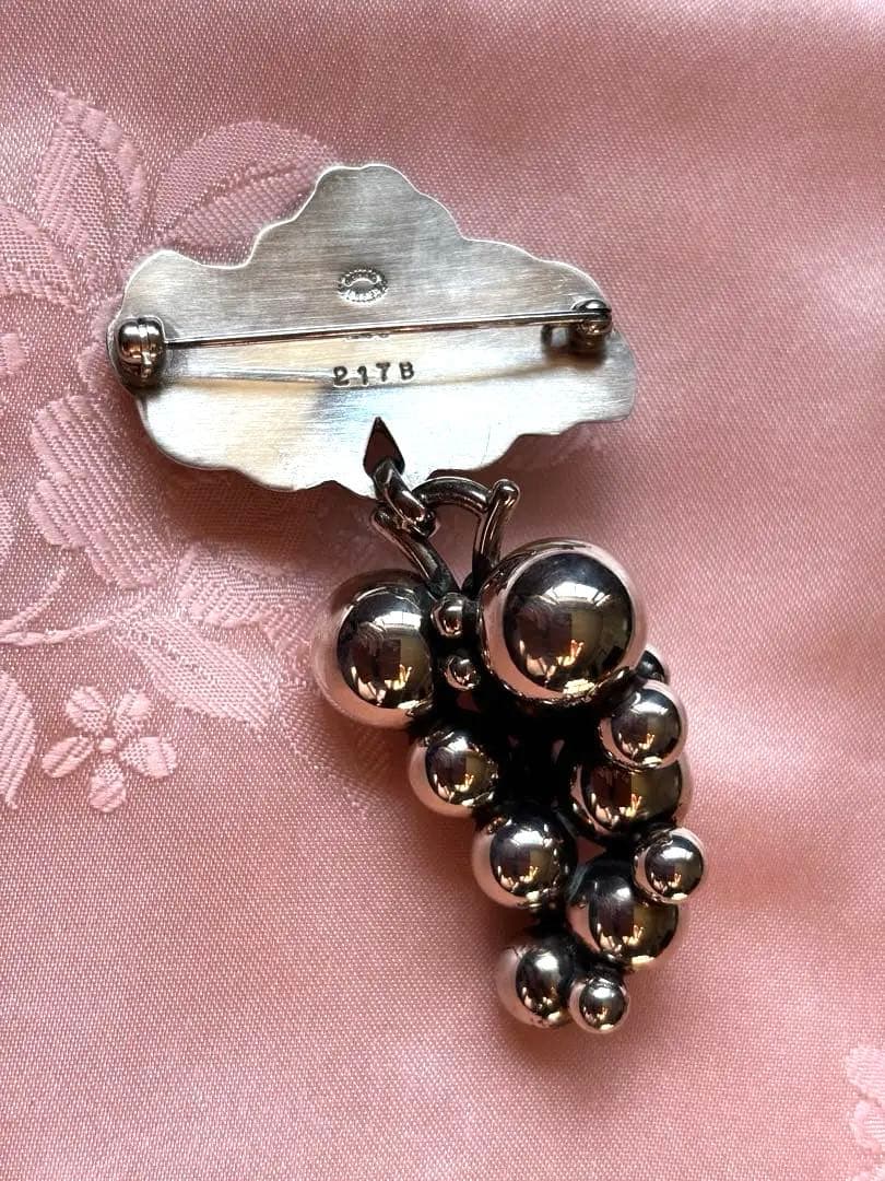 ジョージジェンセン　ブローチ2種類