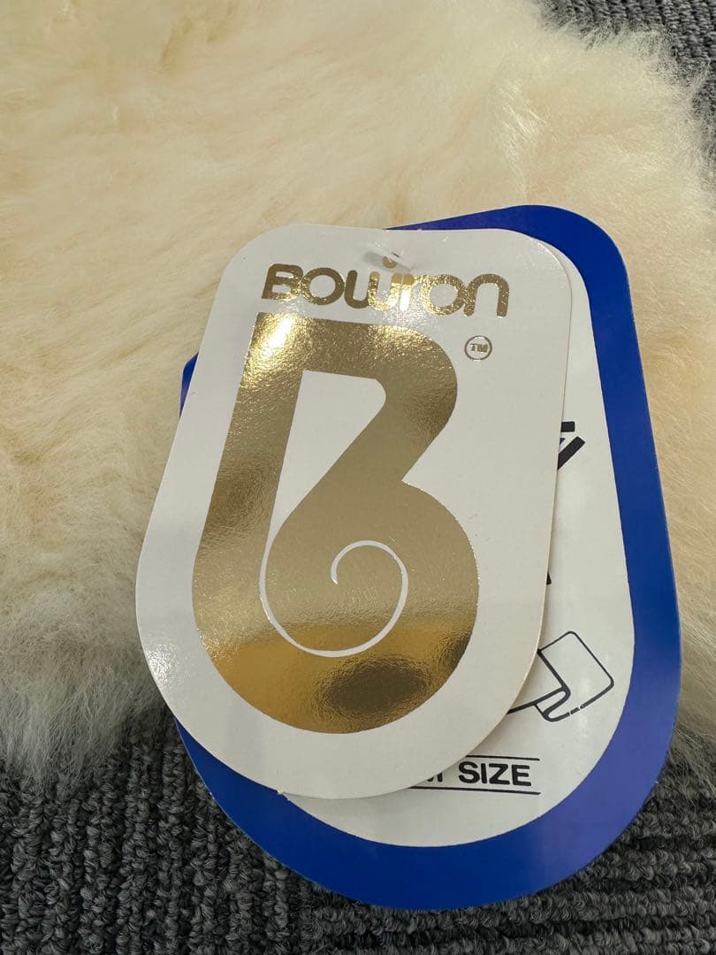 本物羊毛のラグ 約100cm x 60cm 4枚セット