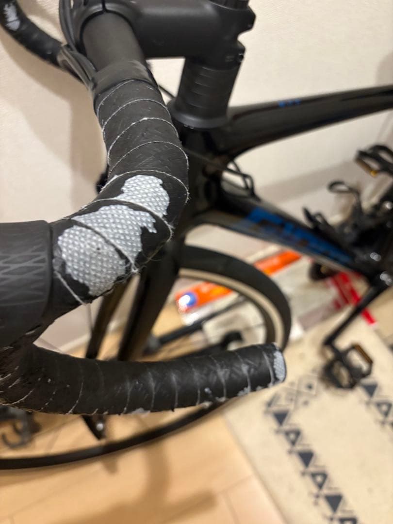 自転車本体 giant TCR ADVANCED 2 KOM 2021 XS