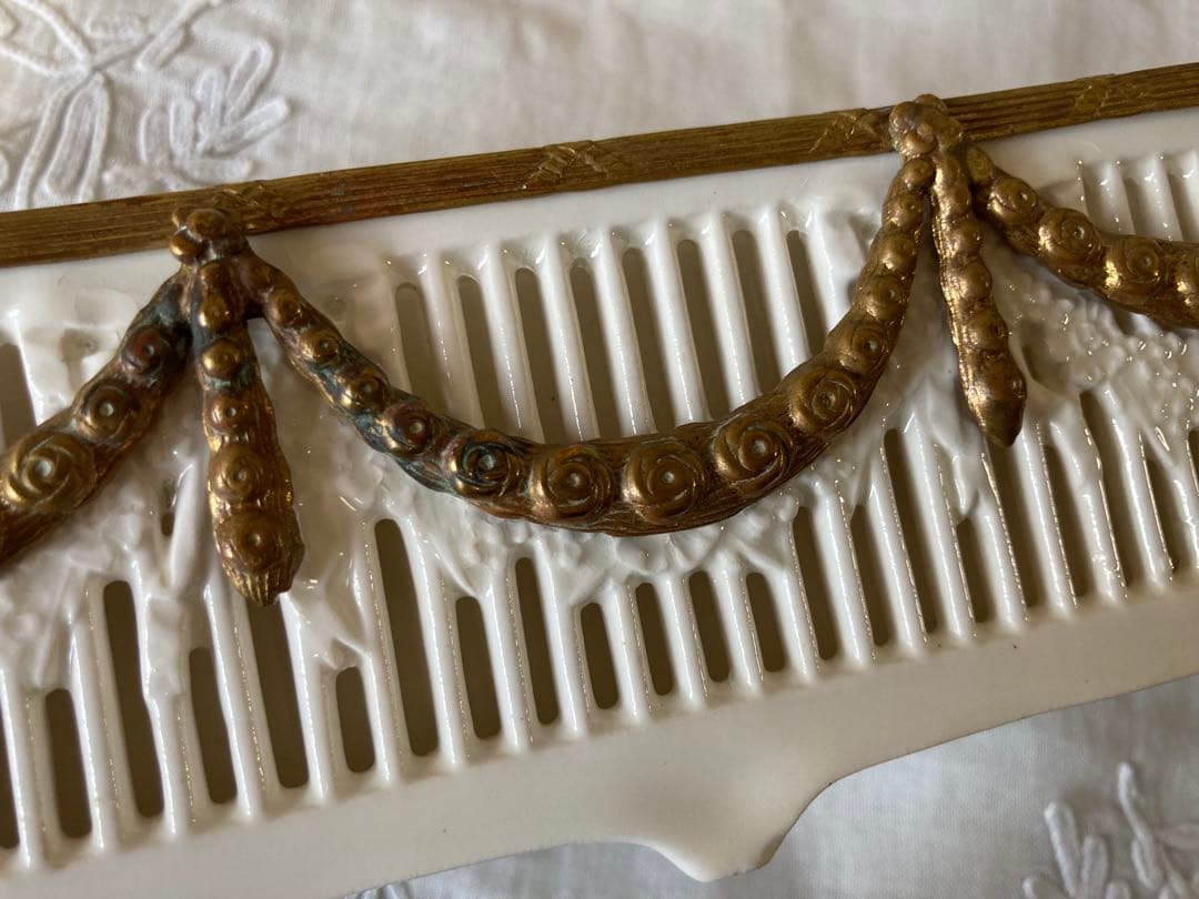 フランス アンティーク 薔薇のガーランド 小箱 陶器 ボックス 小箱19世紀