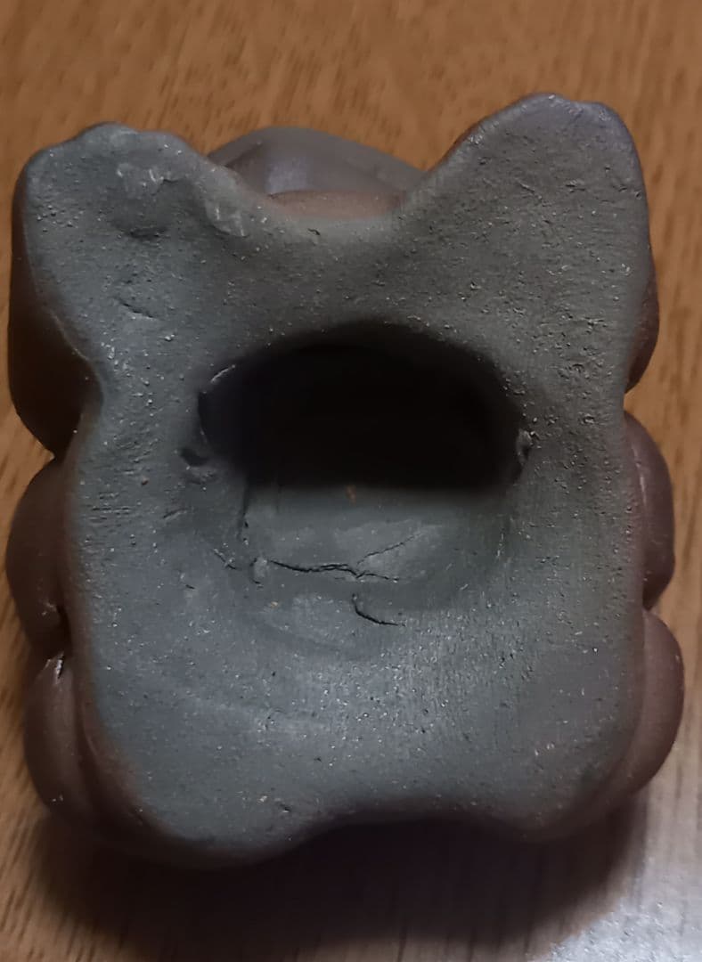 備前焼 伊勢崎淳作❔　カエルの置物　　縁起物　　飾り物