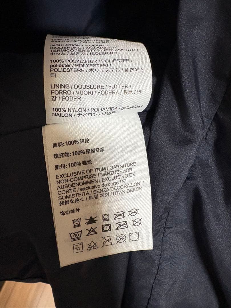 アークテリクス　アトムヘビーウェイトフーディ　メンズ　ブラックサファイア