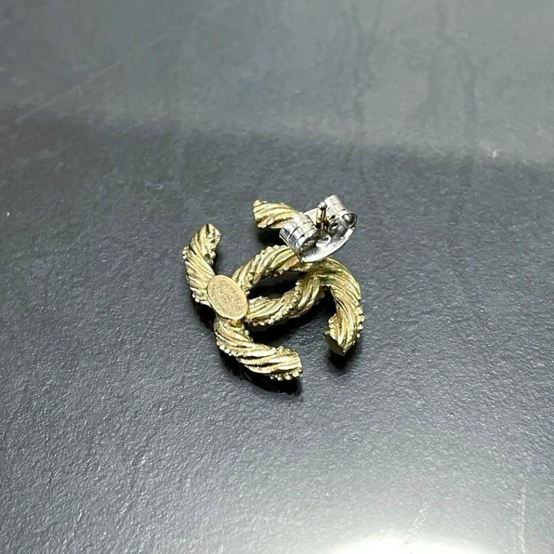 CHANEL/シャネル/ピアス/片耳/ゴールド/ねじれ/ヴィンテージ