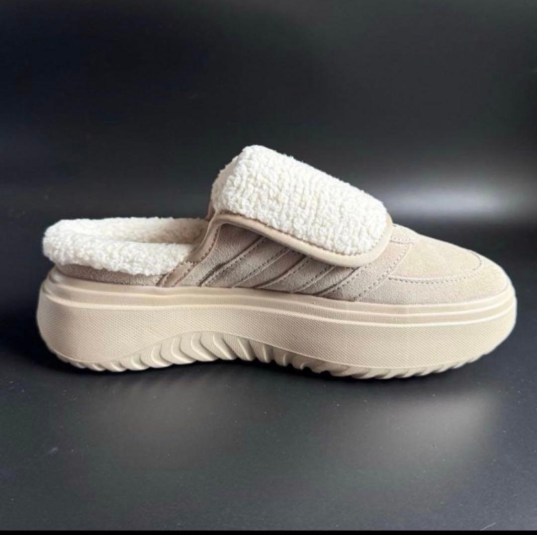 【韓国限定】24.5cmアディダスGRAND COURT MULEベージュ