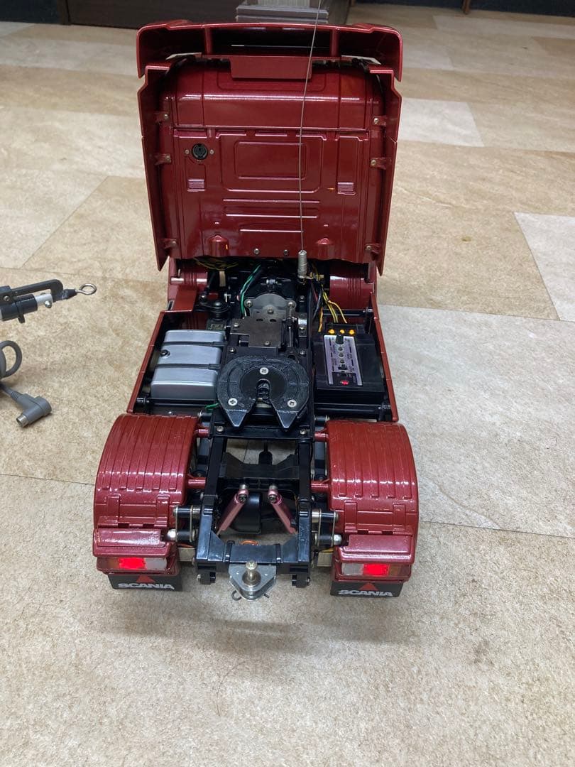 タミヤ　スカニア　フルオペレーション