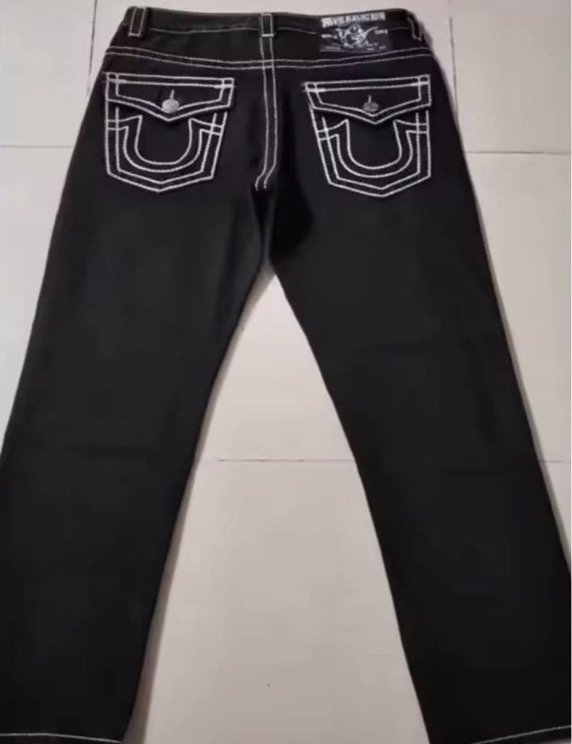 TRUE RELIGION ブラック　デニム