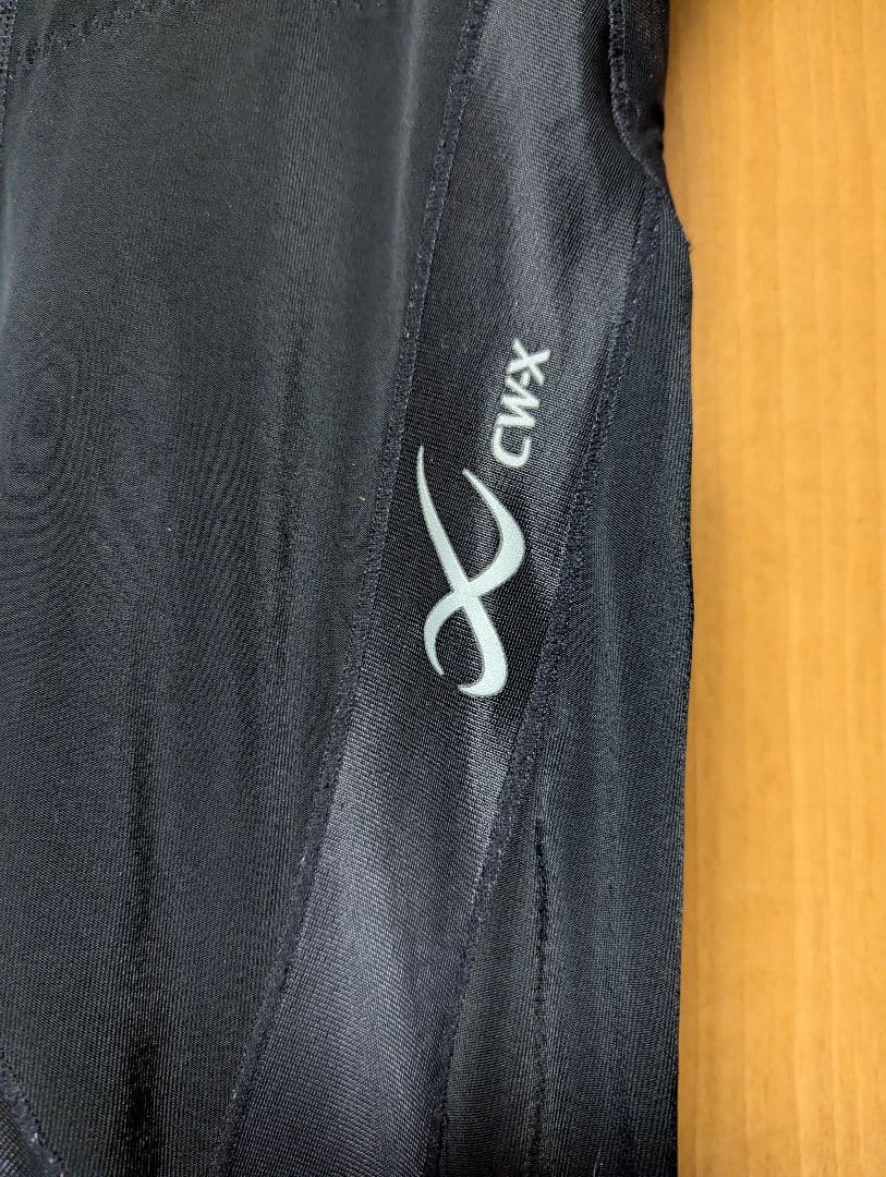 CW-X タイツ　ジェネレーター　モデル　タイツ