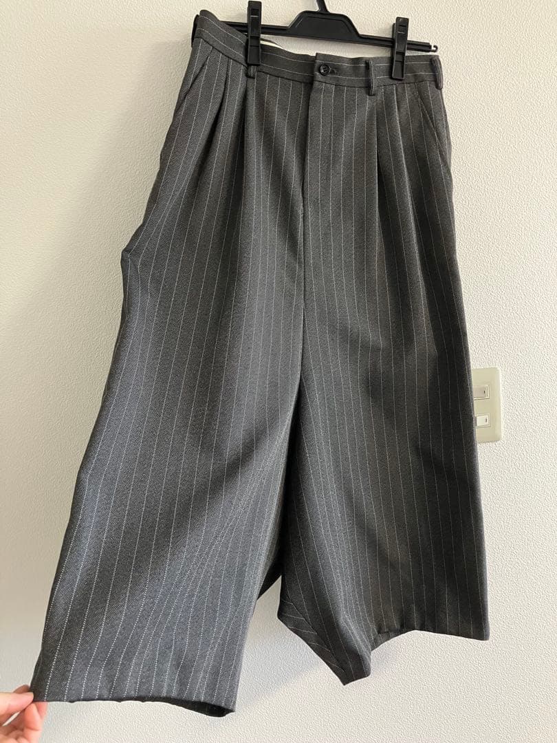 ★★お取置き品★★コムデギャルソンレディース　ストライプ グレー ガウチョパンツ