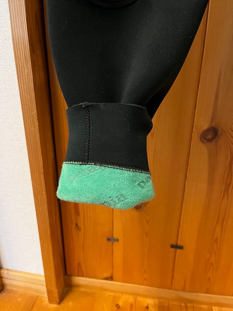 【日本製】 パタゴニア ウェットスーツ 5mm バックジップ