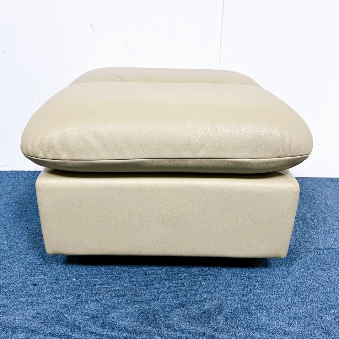 【送料込】karimoku カリモク ディレトーレ オットマン クリーム