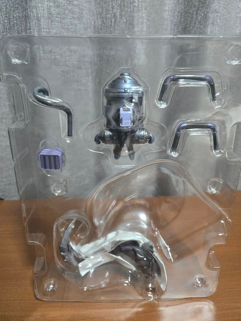 黎明卿ボンドルド　キューズQ フィギュア　メイドインアビス