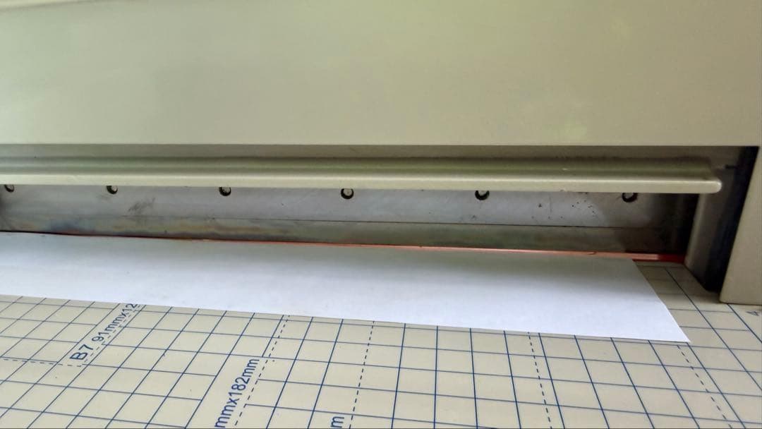 業務用　novac A4サイズペーパーカッター NV-BC100