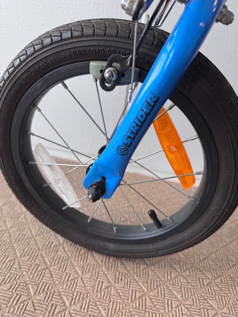 STRIDER 14x キッズ自転車 青 スタンド付　ブルー