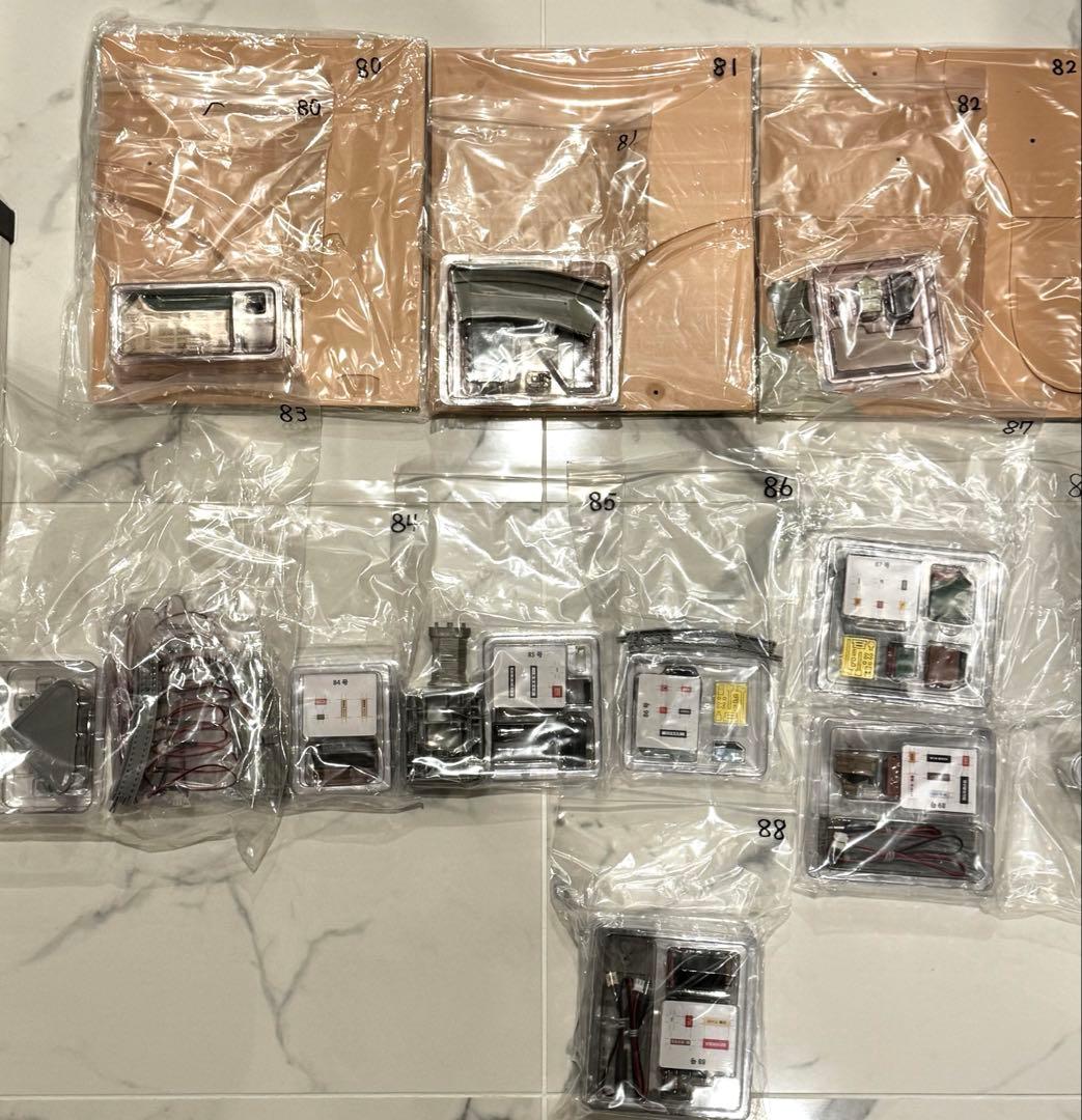 昭和にっぽん鉄道ジオラマ創刊号〜100全号開封済未使用 コントローラ等おまけあり