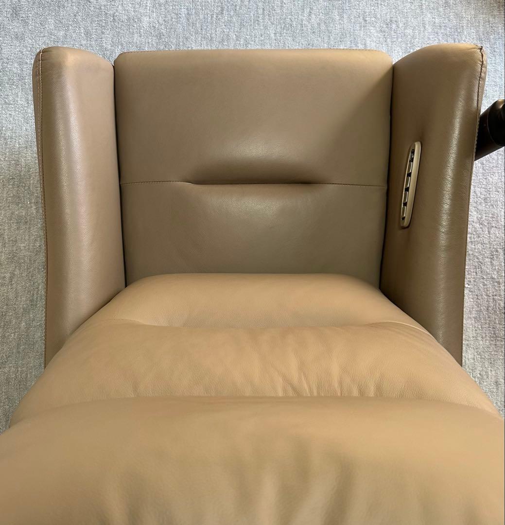 【美品特価】　ニトリ　LE01-2 4モーター　最上級モデル　専用テーブル付き