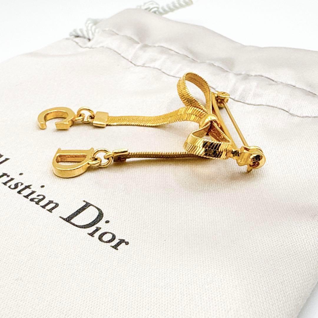 2625-8 極美品✨Dior　ブローチ　CD　ロゴ　希少　リボン
