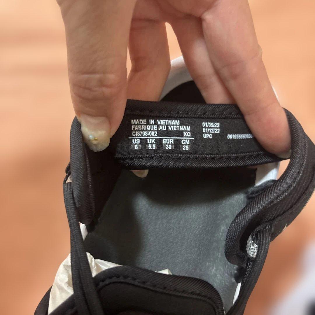 NIKE ナイキ エアマックスココ ブラック×ホワイト