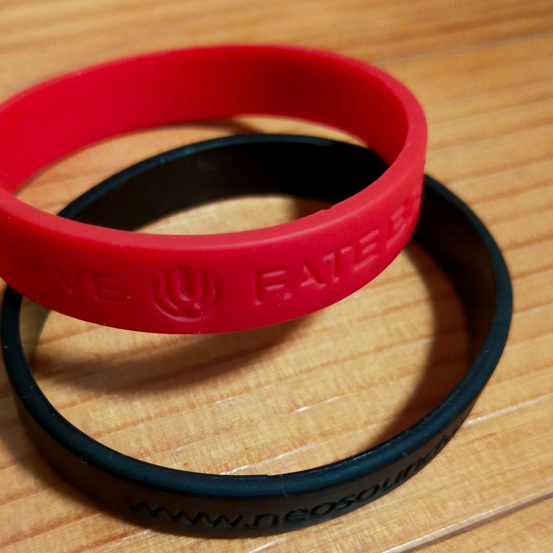 【中古品】UVERworld 初代復刻ゴールドグローブ、シルバーグローブ 他