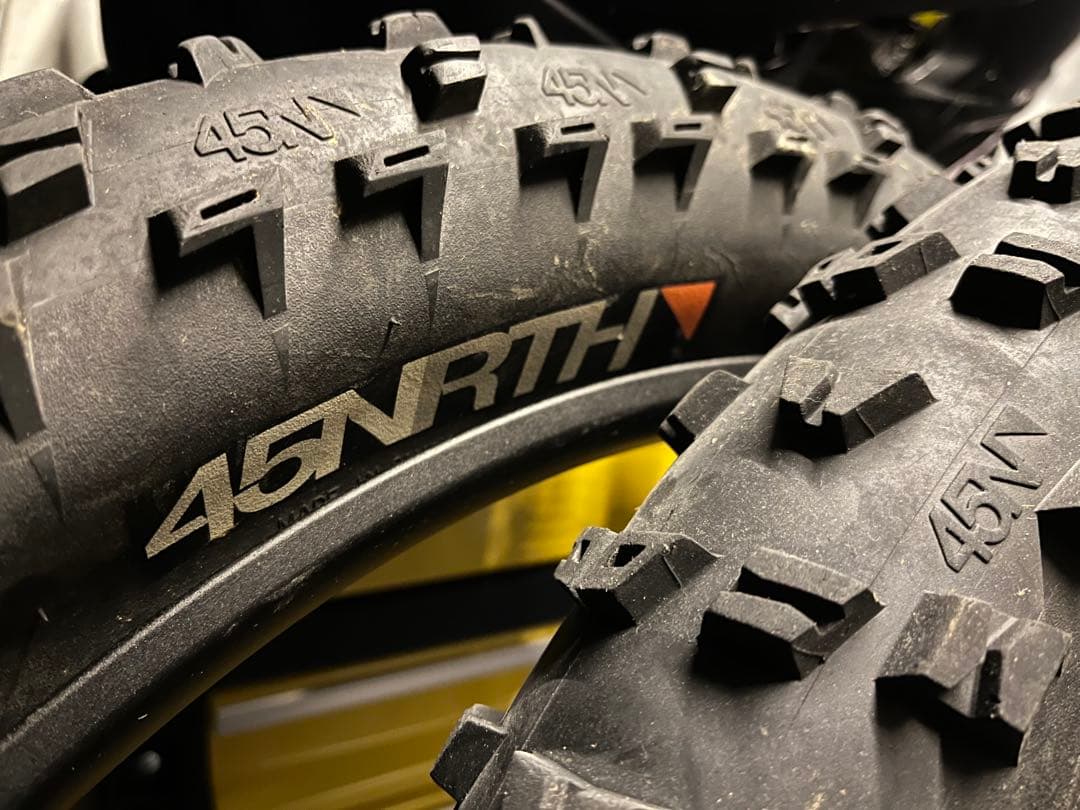 ‼️年末年始値引き‼️KONA WOZO 2021 ＆ SURLY・45nrth