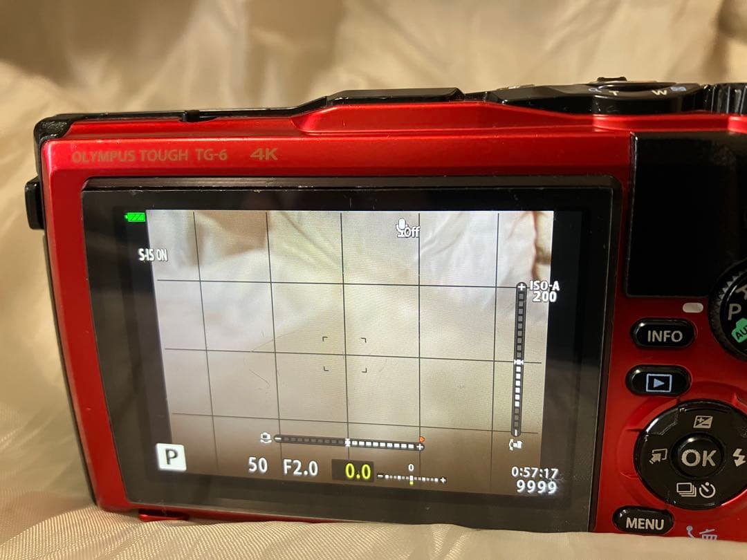 オリンパスTG-6 レッド①