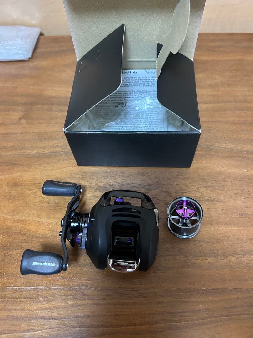 美品！メガバス IS71 HYPER LARIAT スーパーフィネススプール付き