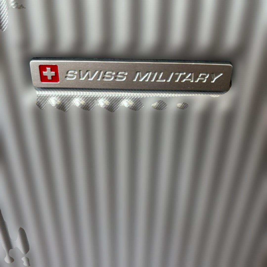 ◇ シルバースイスミリタリー Cタイプ 64L SM-C624 スーツケース