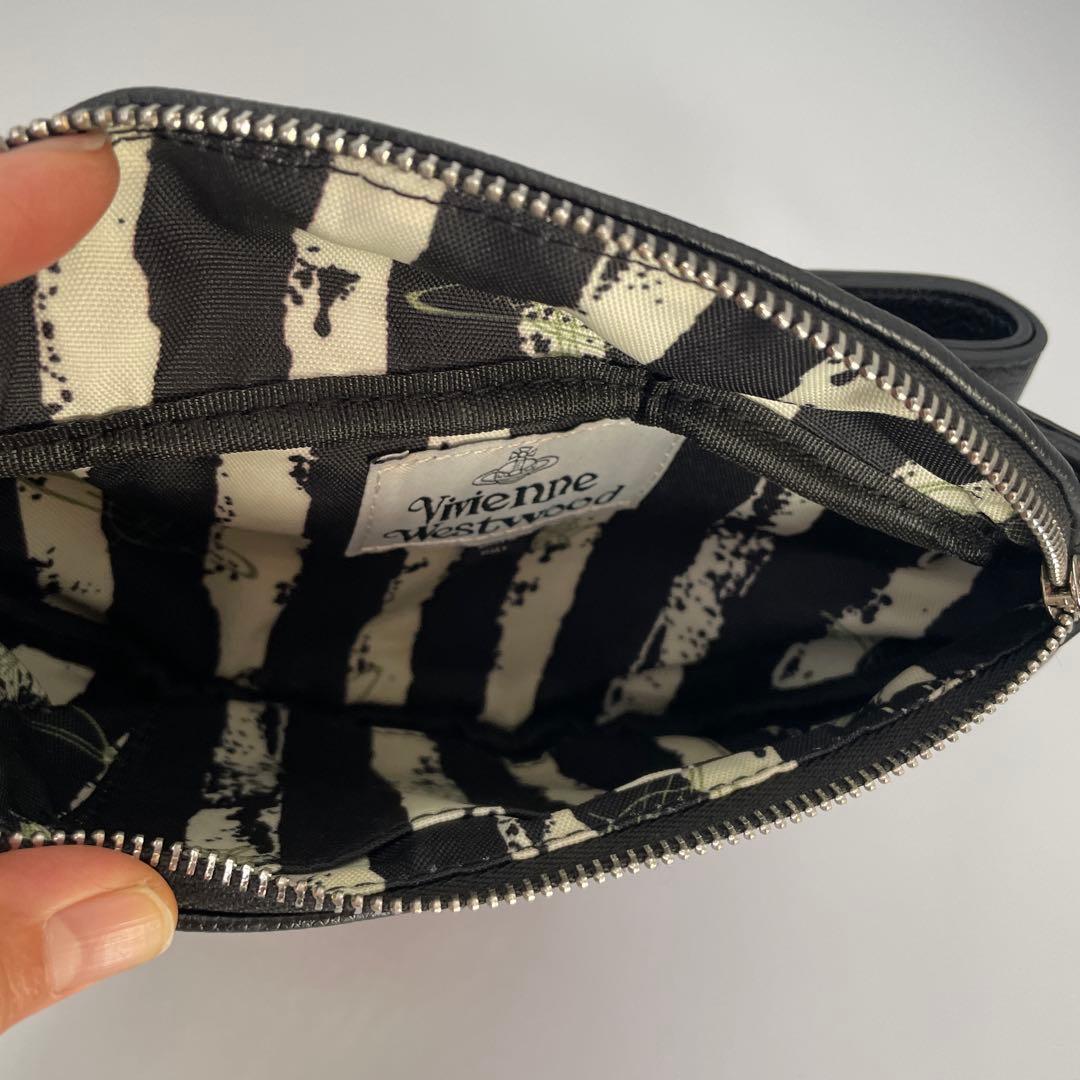 【未使用品】Vivienne Westwood ボディバッグ ブラック