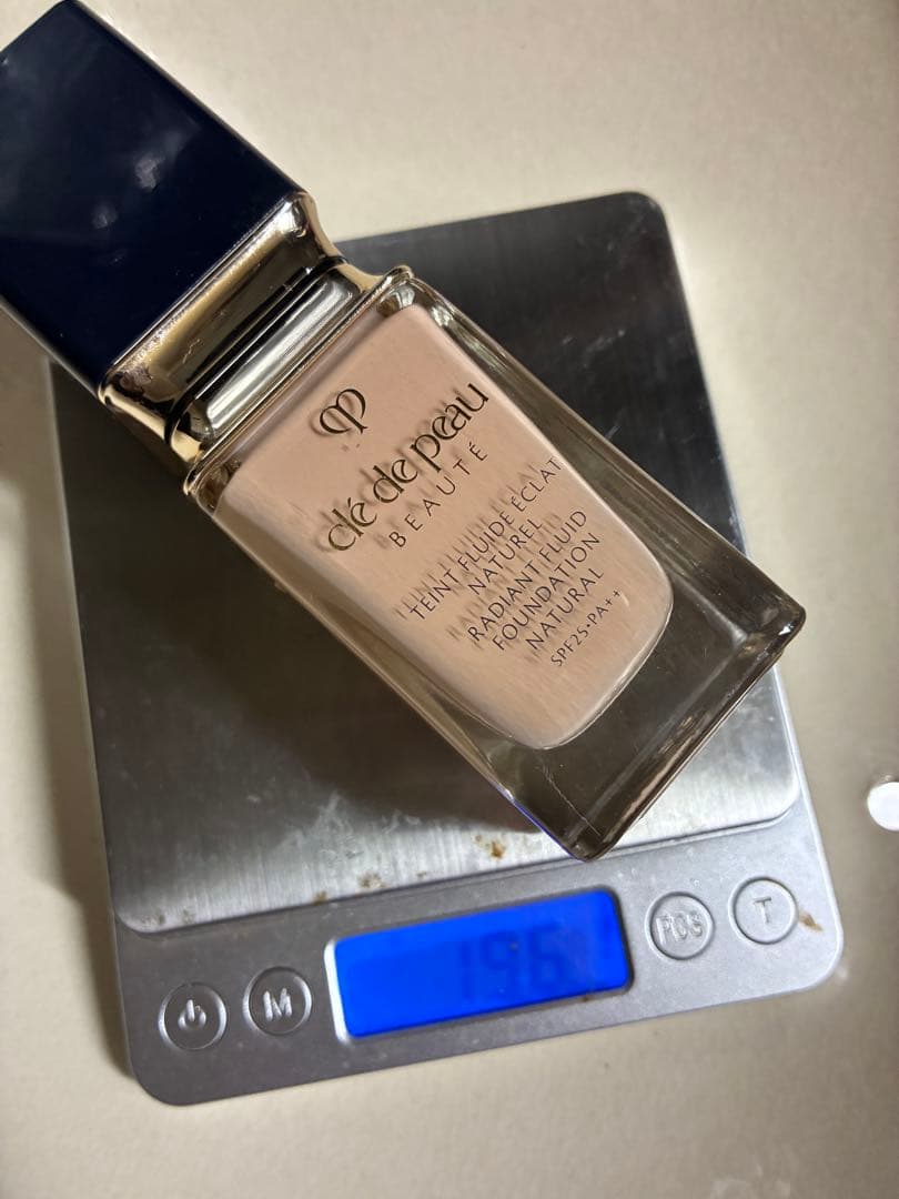 クレ・ド・ポー　ボーテ　タンフリュイドエクラ　ナチュレル