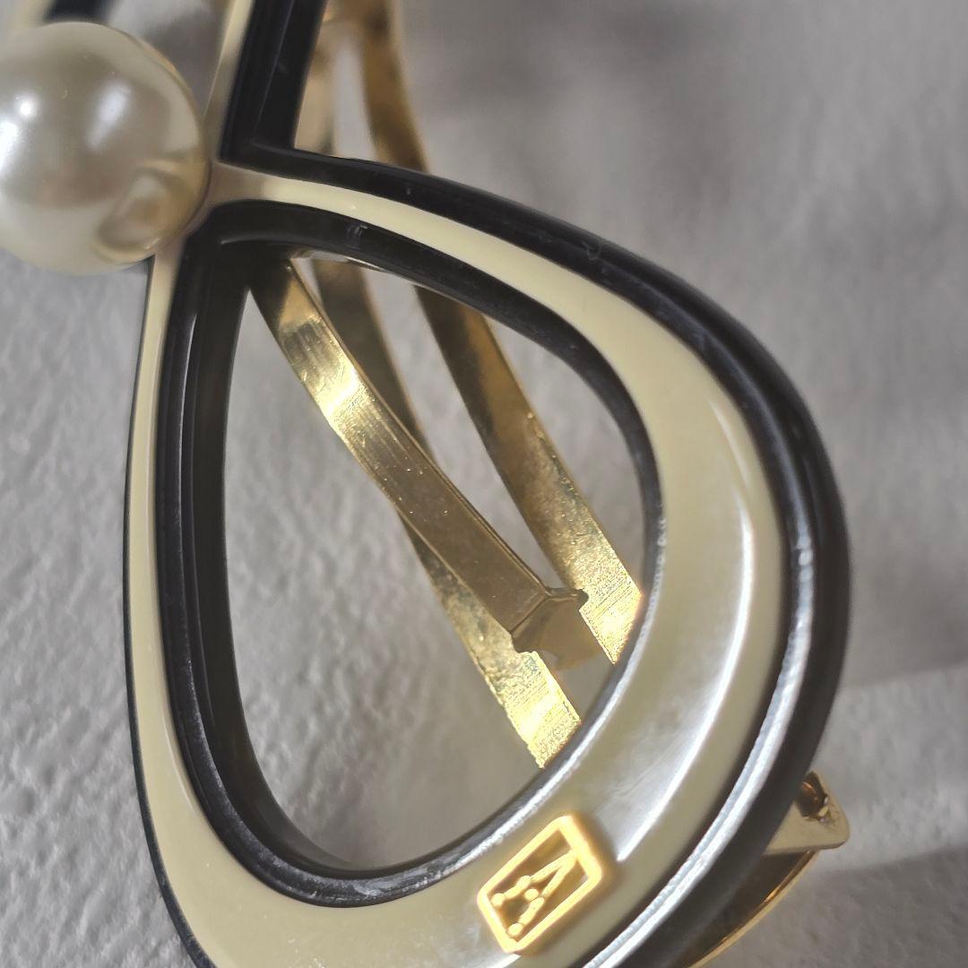 新品同様　ALEXANDRE DE PARIS　リボンバレッタ　８cm