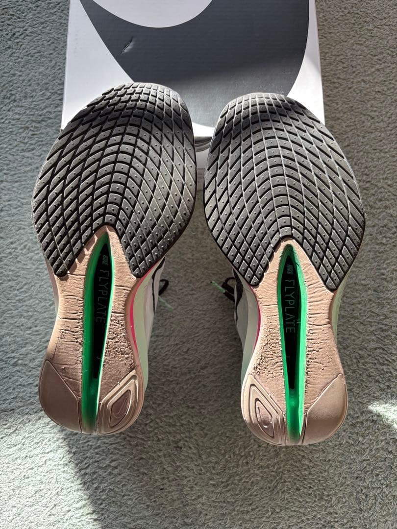 NikeZOOMX VAPORFLY NEXT%4ホワイト/グリーン