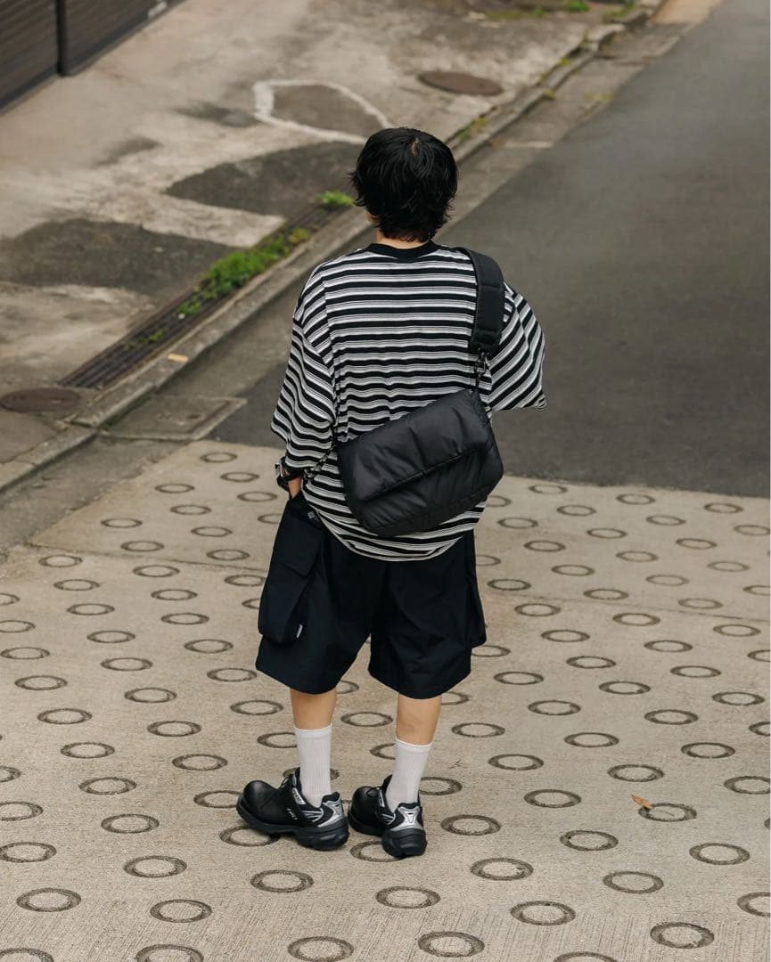 バッグ CLESSTE PADDED FLAP HOLIDAY BAG(BLACK)