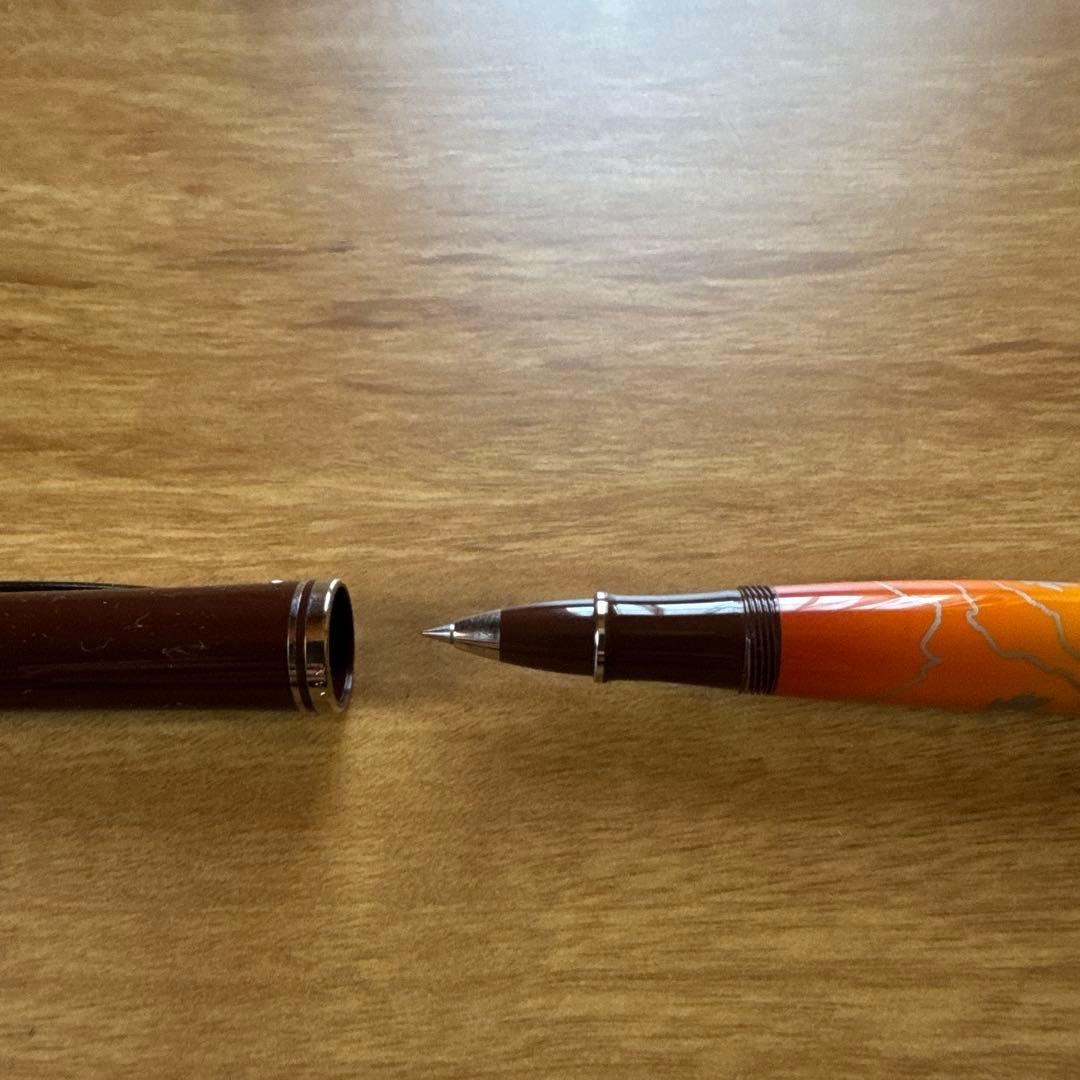 Pelikan特別生産品M640 インディアンサマー 万年筆Ｍニブローラーボール