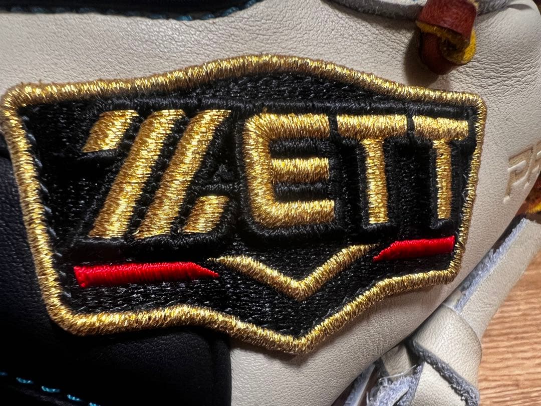 ZETT PROSTATUS 軟式　オーダー　 グローブ　グラブ　源田モデル