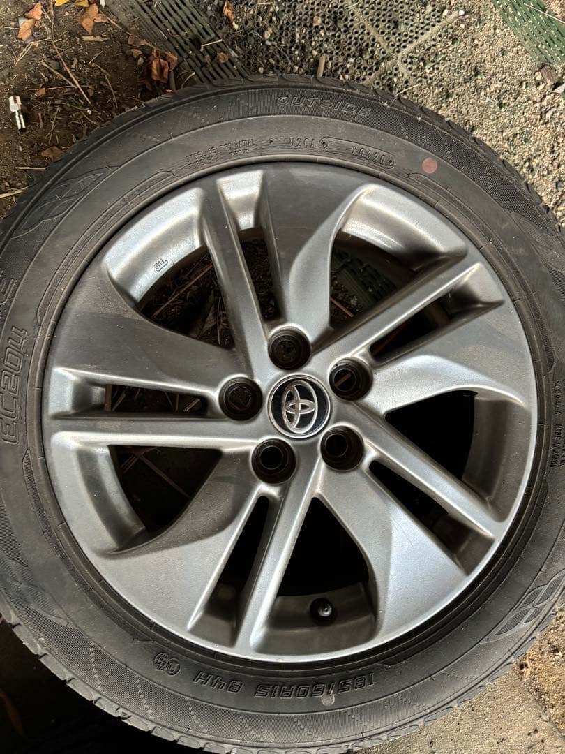 デ*ク様 シエンタ170系　15インチ ホイールセット2本