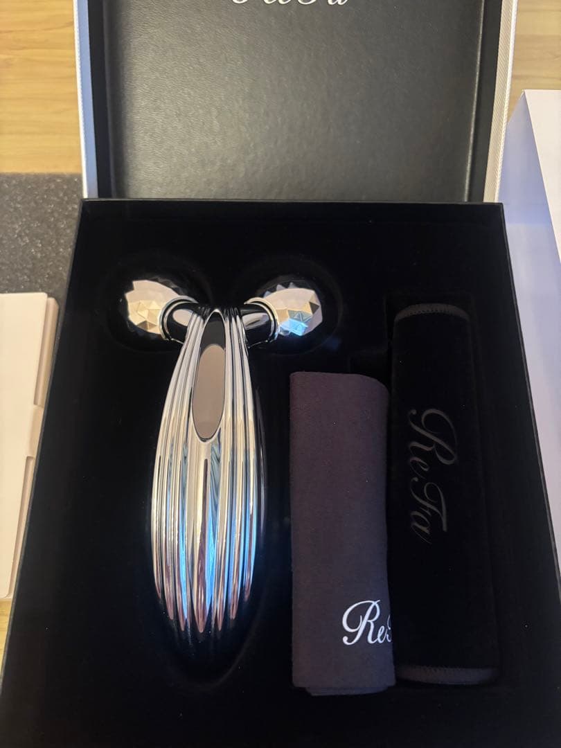 MEDULLA ヘアアイロン　＆　リファ