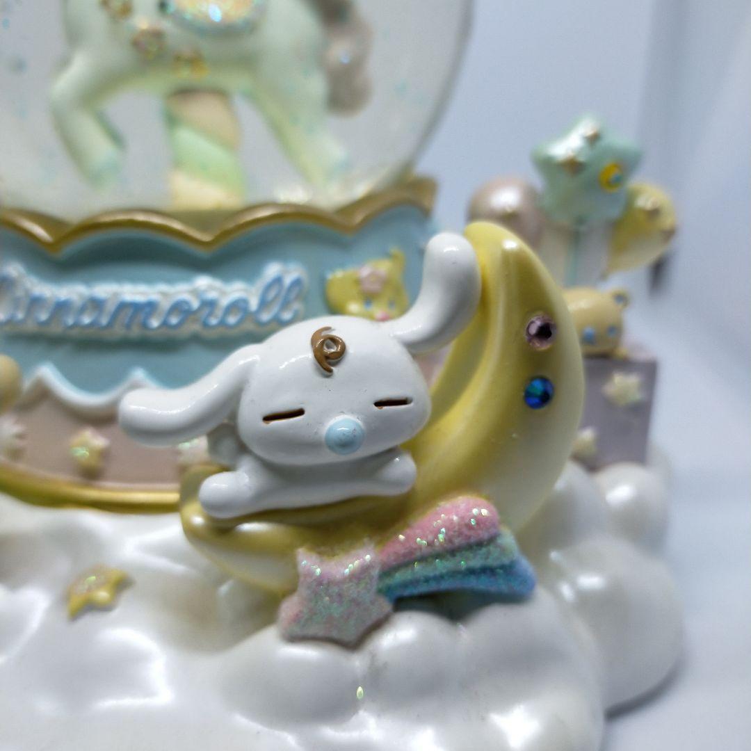 Lシナモロール 光るスノーグローブ スノードーム 2021