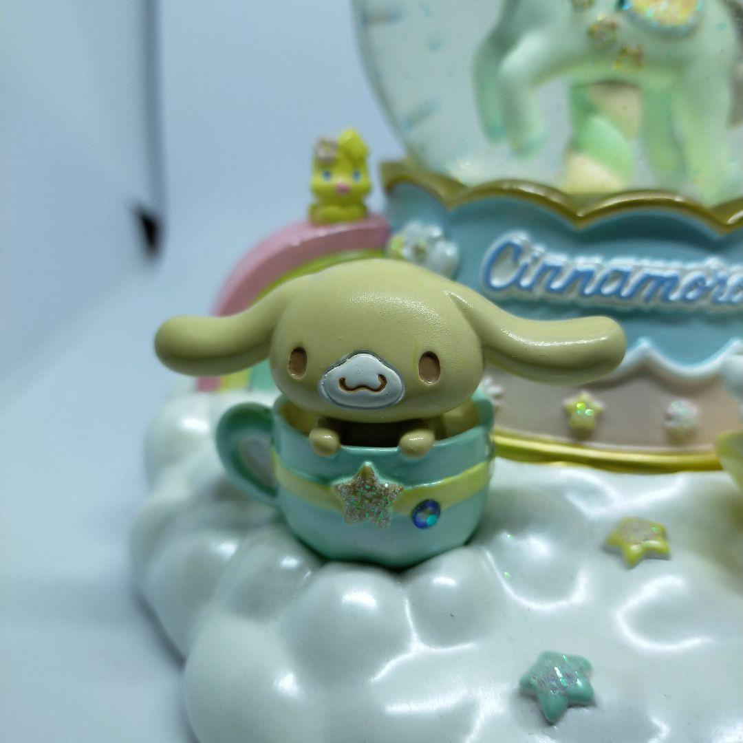 Lシナモロール 光るスノーグローブ スノードーム 2021