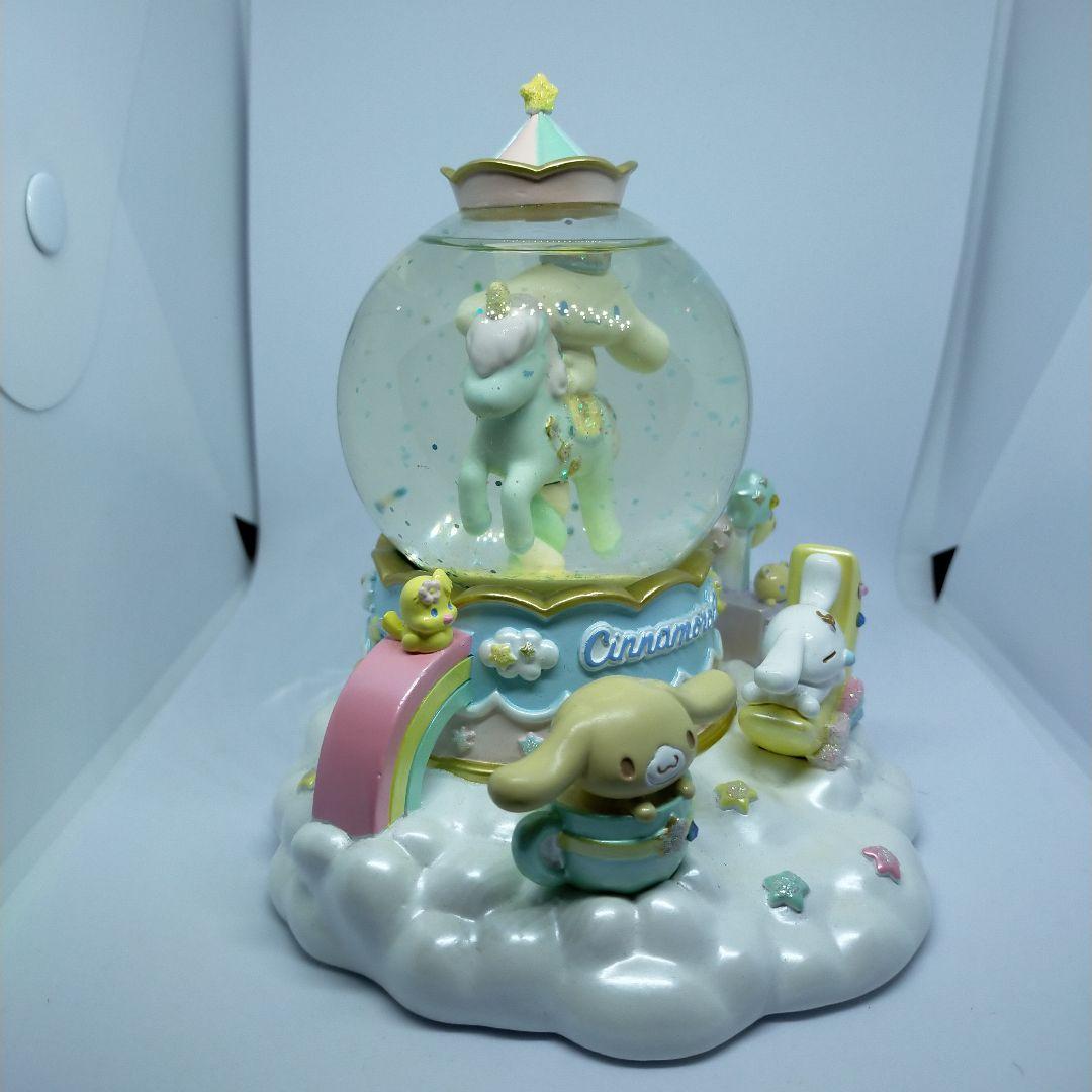 Lシナモロール 光るスノーグローブ スノードーム 2021