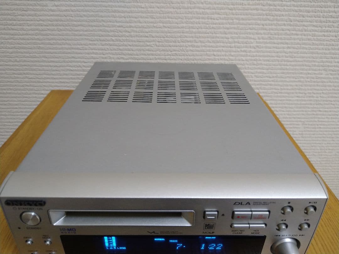 オンキヨー　MDデッキ　ONKYO　INTEC　MD-105FX