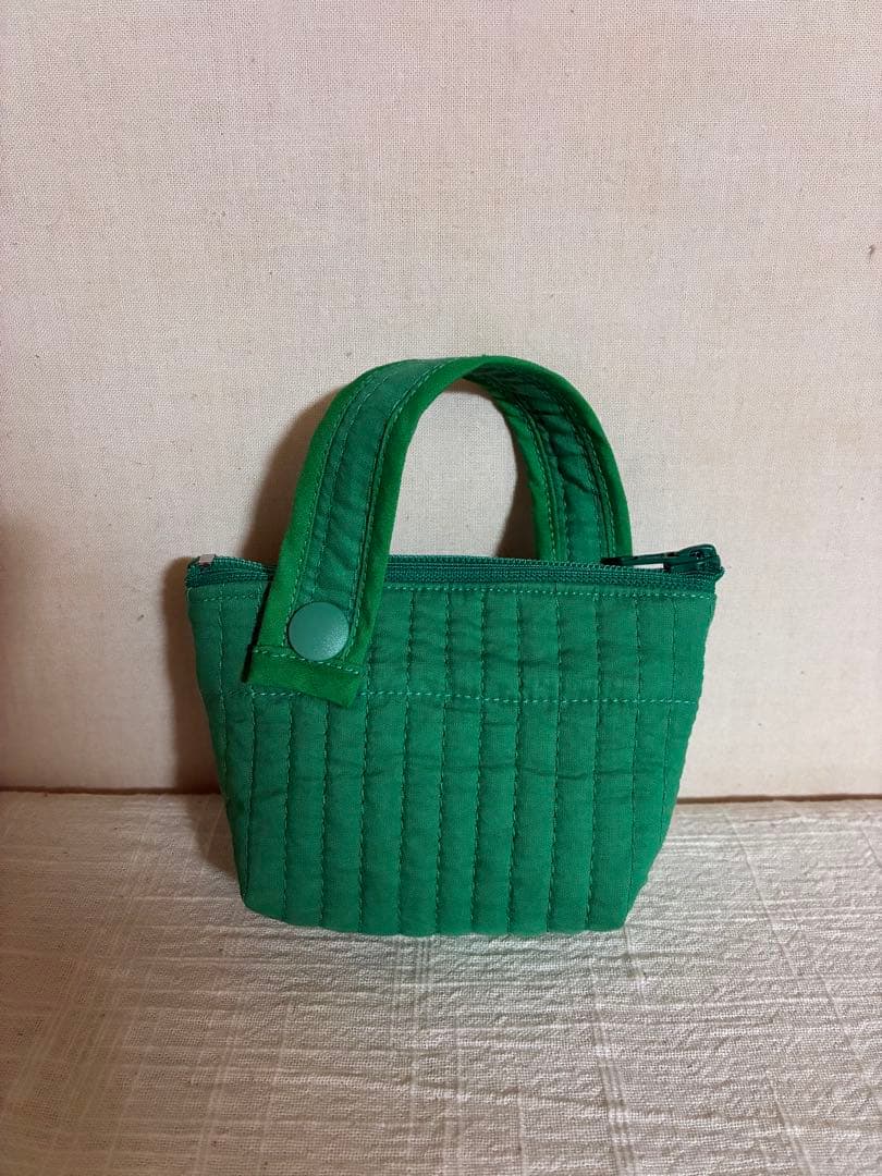 ニコ♡ヌビバッグ