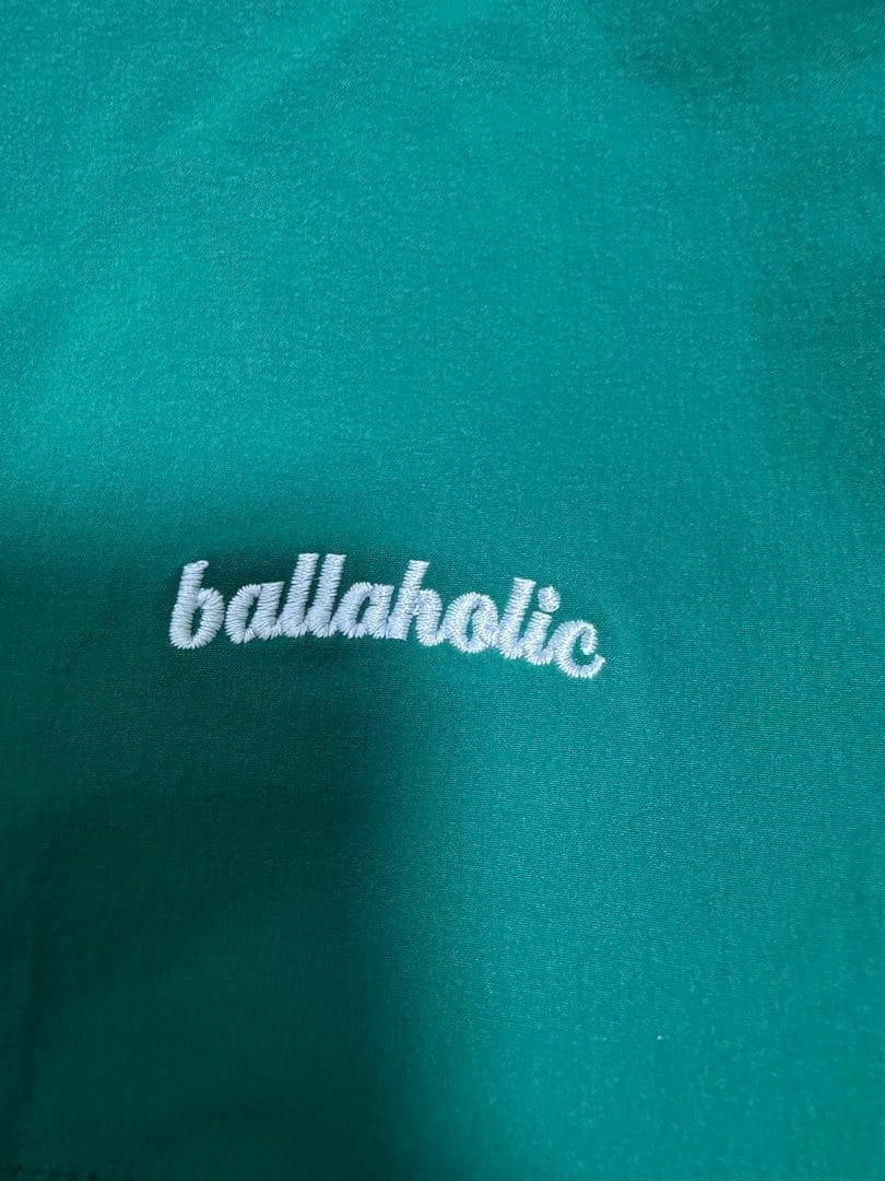 ballaholic グリーンショートパンツ