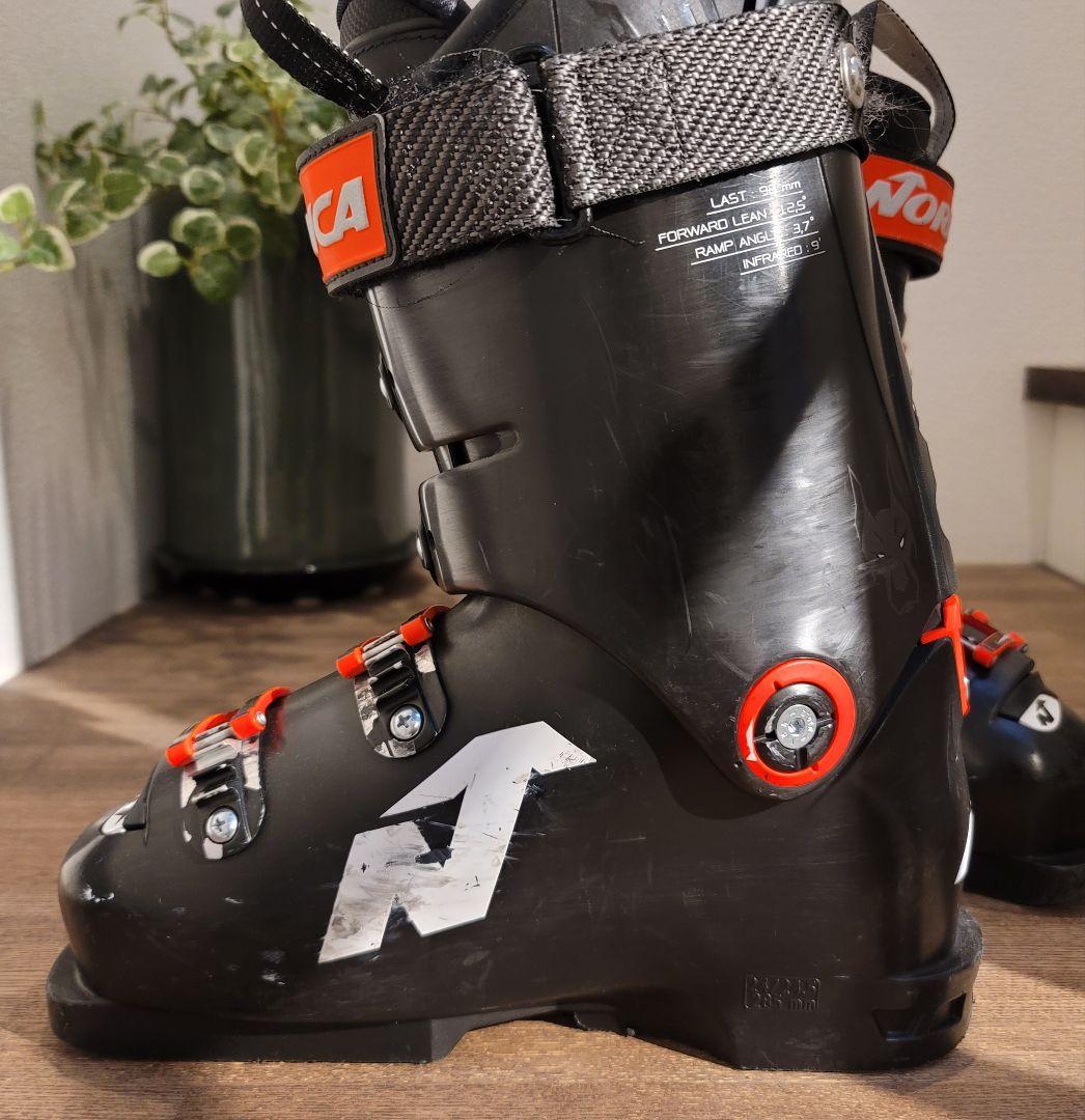 スキー NORDICA DOBERMANN GP110 24/24.5cm