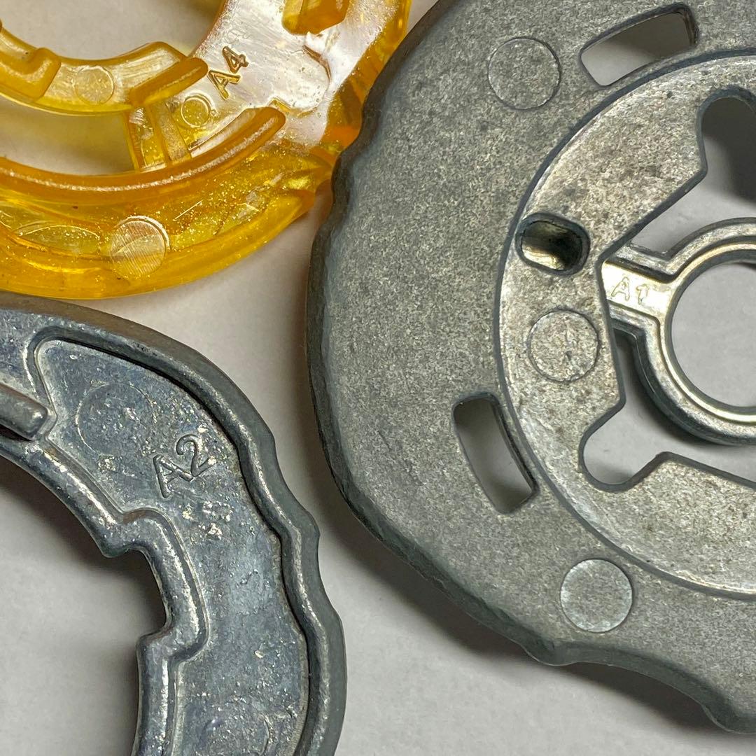 フラッシュサジタリオ230WD　【メタルファイトベイブレード】