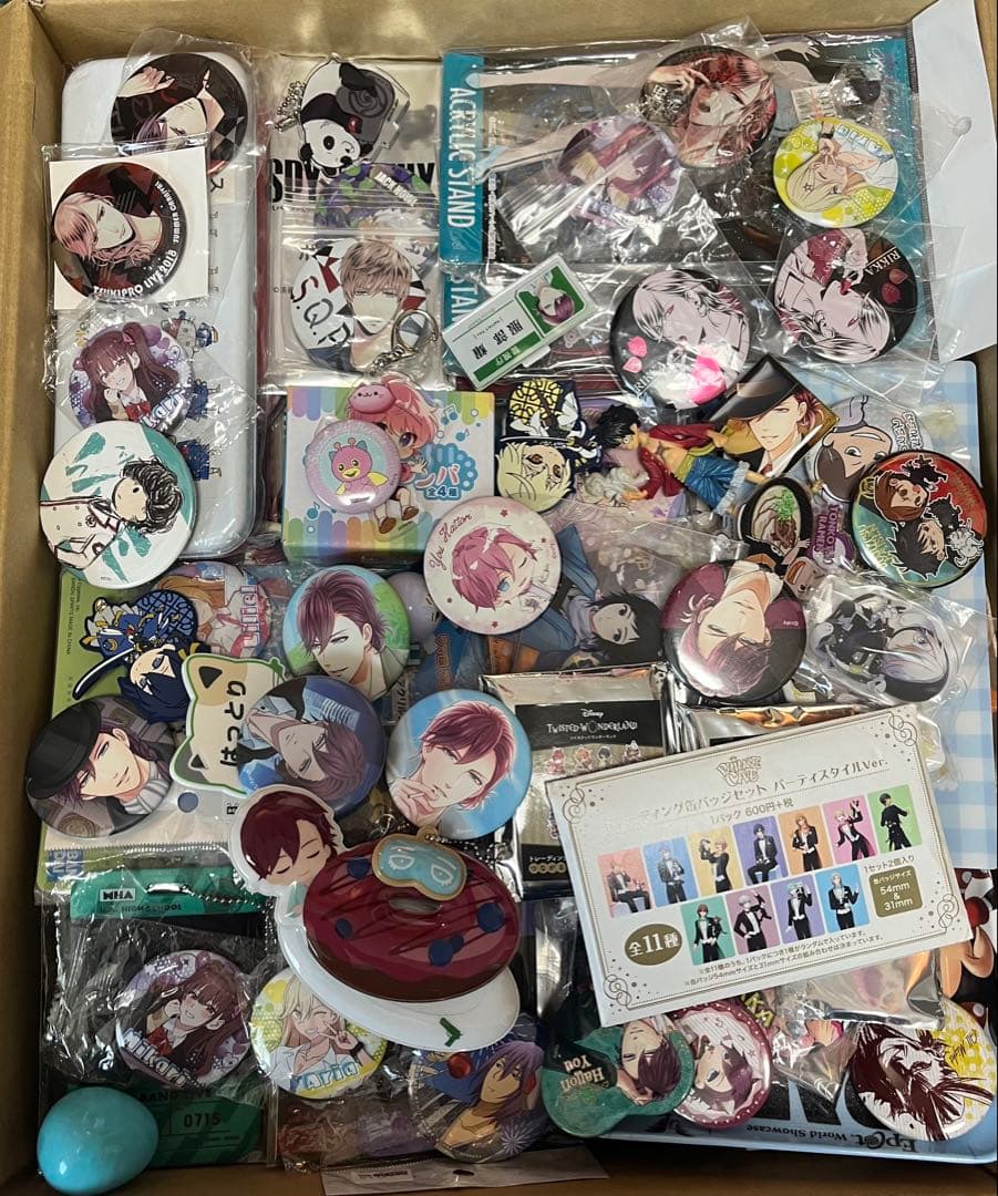 キャラクターグッズ アニメグッズ ノンジャンル まとめ売り 大量 缶バッジ