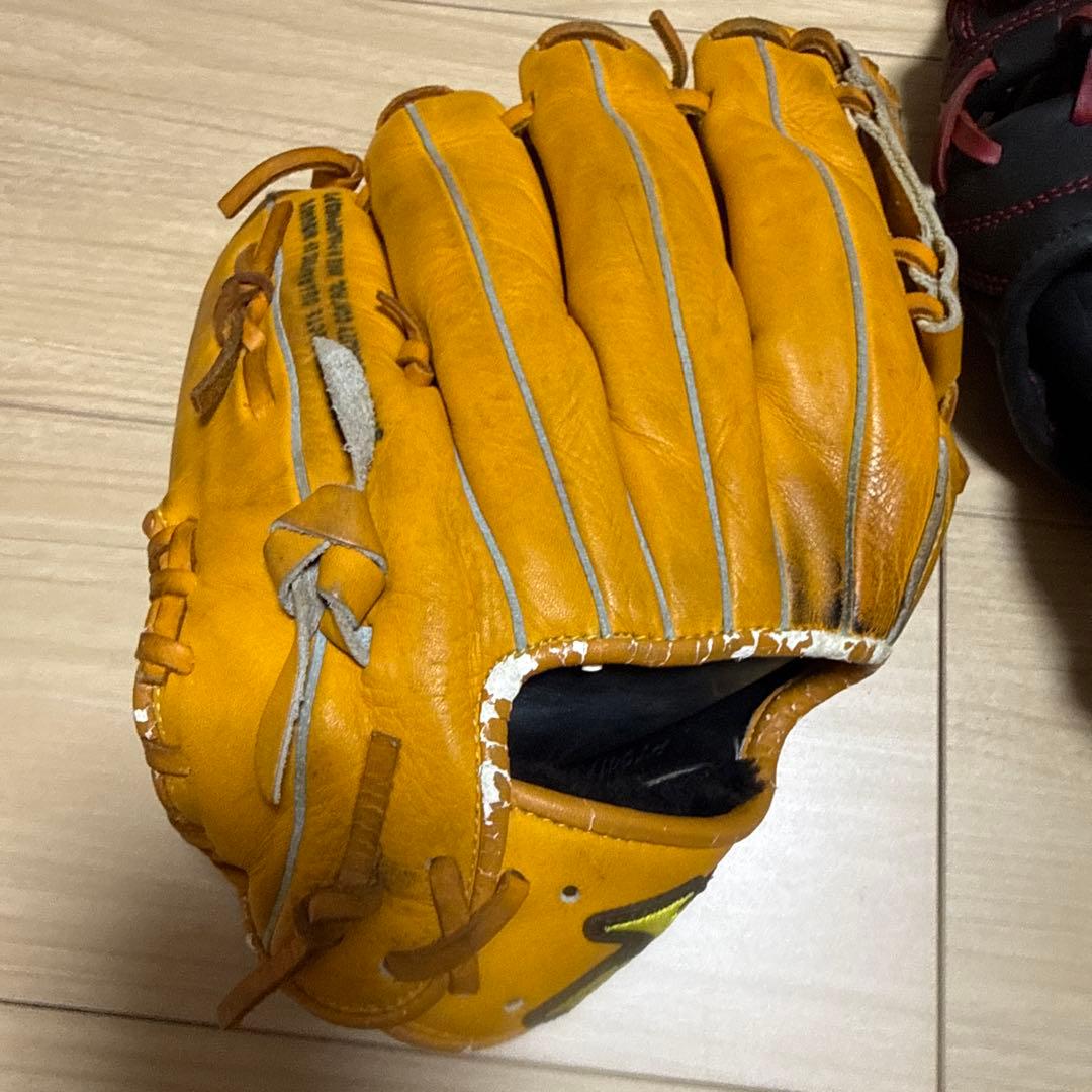 高校野球部員使用 グローブ 4点セット 部室整理