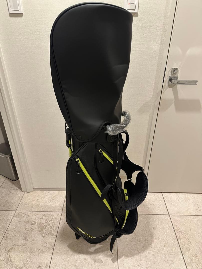くうちゃん(定価5万円)FOURTEEN スタンドタイプキャディバッグ