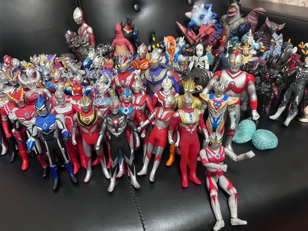 ウルトラマン ソフビ まとめ売り 約140体 変身セット ゼットライザー 怪獣