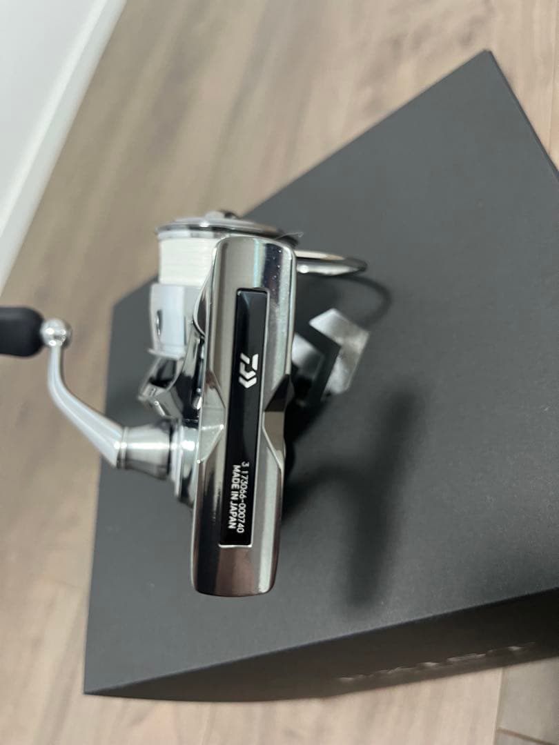 22 イグジスト　Daiwa EXIST SF2000SS-P