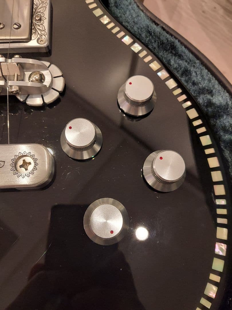 美品　zemaitis A24SU BLACK　エレキギター