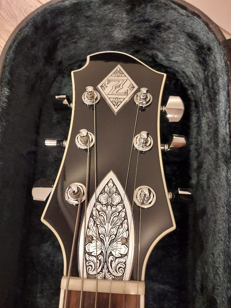 美品　zemaitis A24SU BLACK　エレキギター